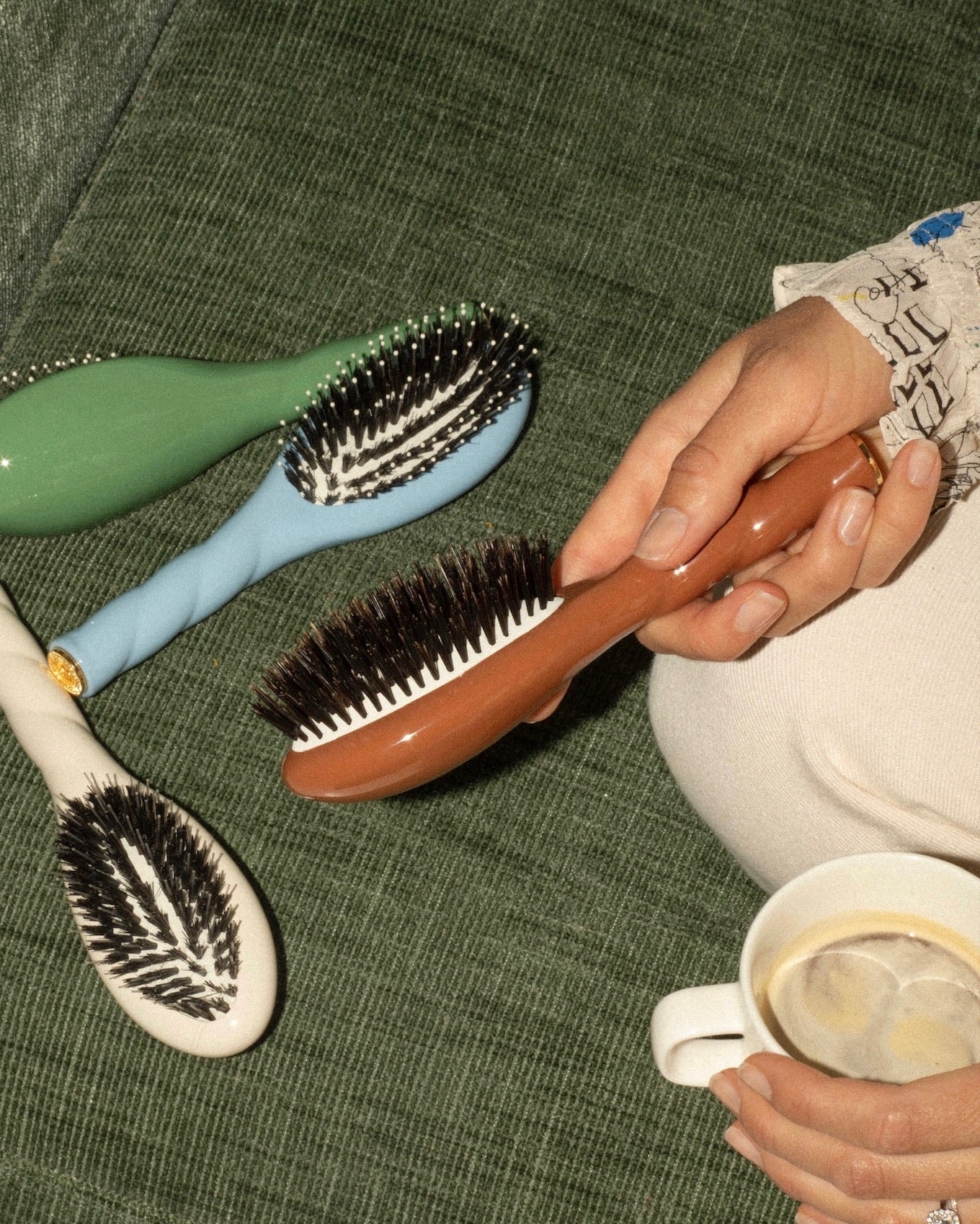 N.01 La Petite Brosse Brillance & Soin l’Universelle Terracotta
