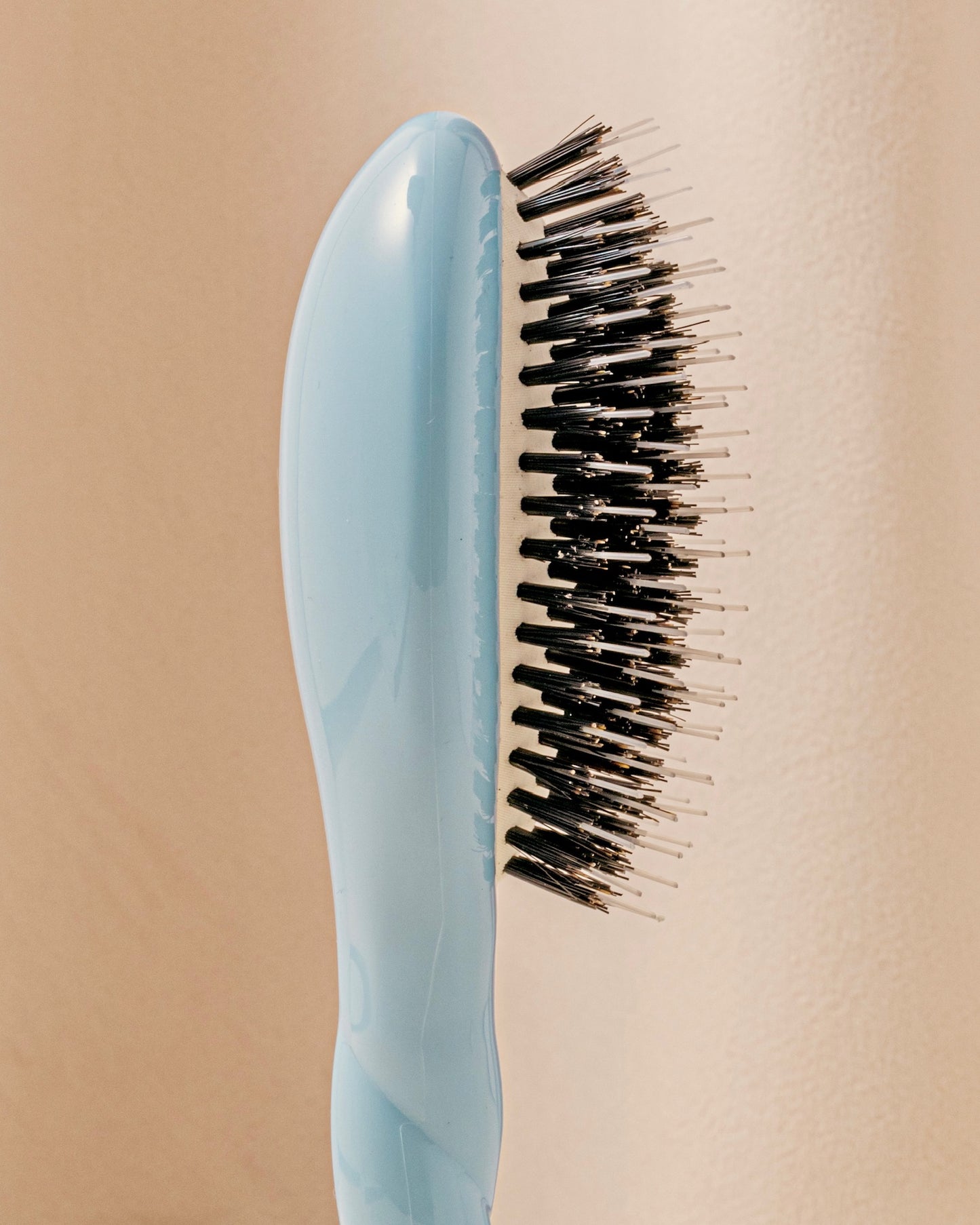 N.02 La Petite Brosse Démêlante & Soin l'Indispensable Bleu Ciel