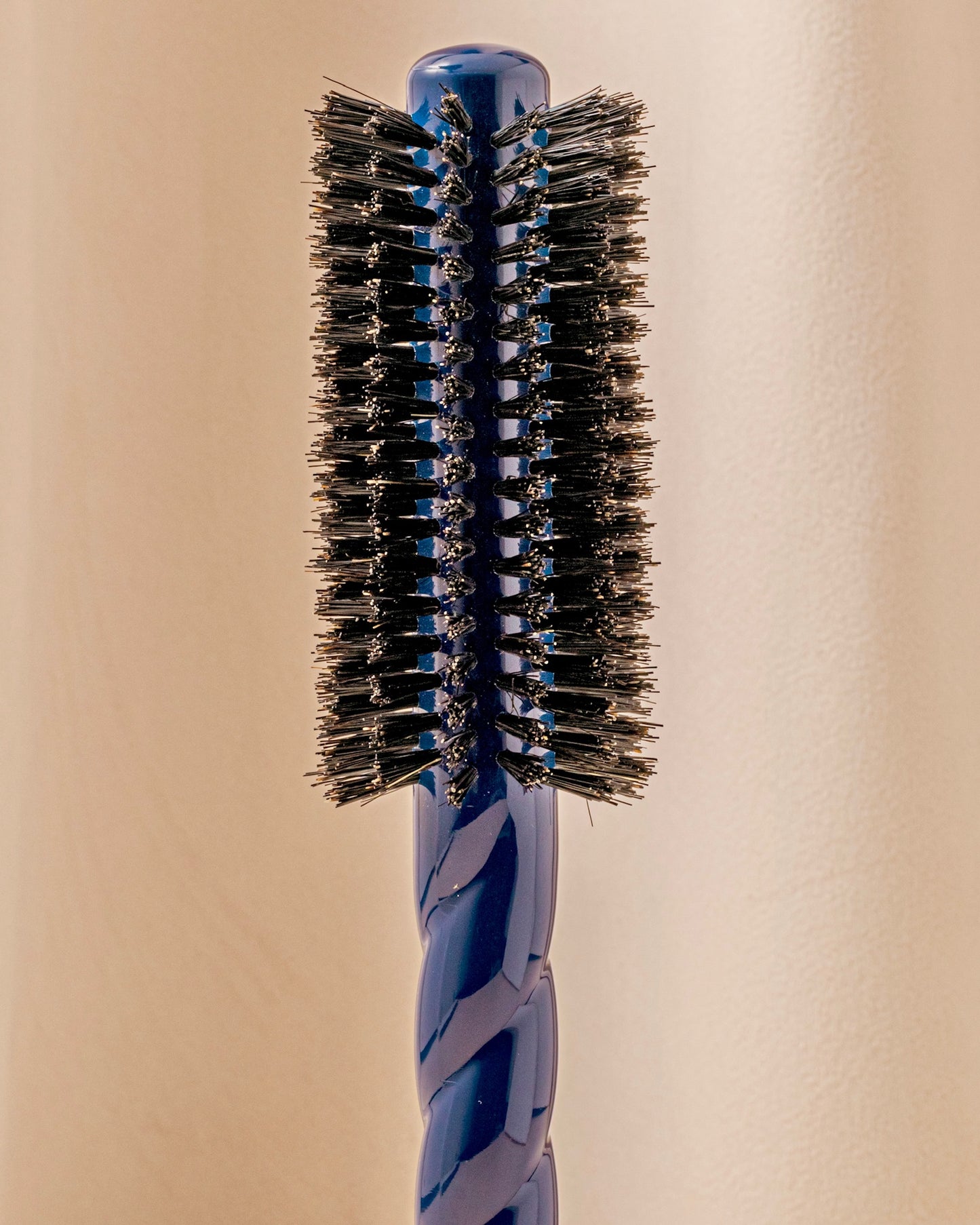 N.05 La Brosse Ronde Volume & Style Bleu Myrtille