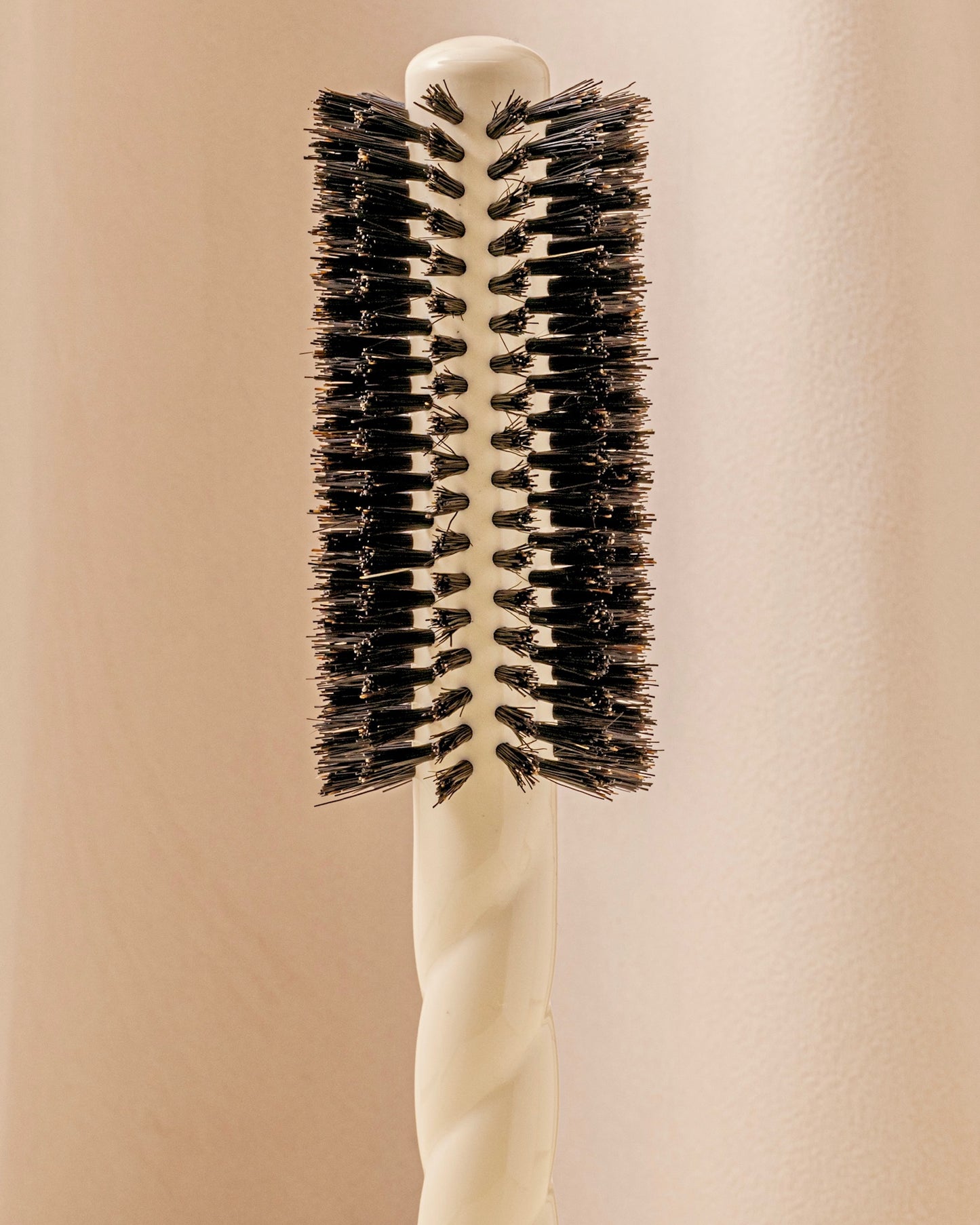 N.05 La Brosse Ronde Volume & Style Blanc Crème