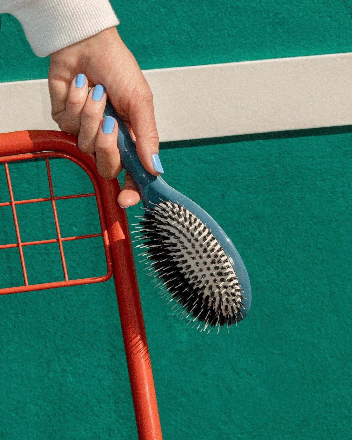 N.02 La Brosse Démêlante & Soin l'Indispensable Bleu Encre