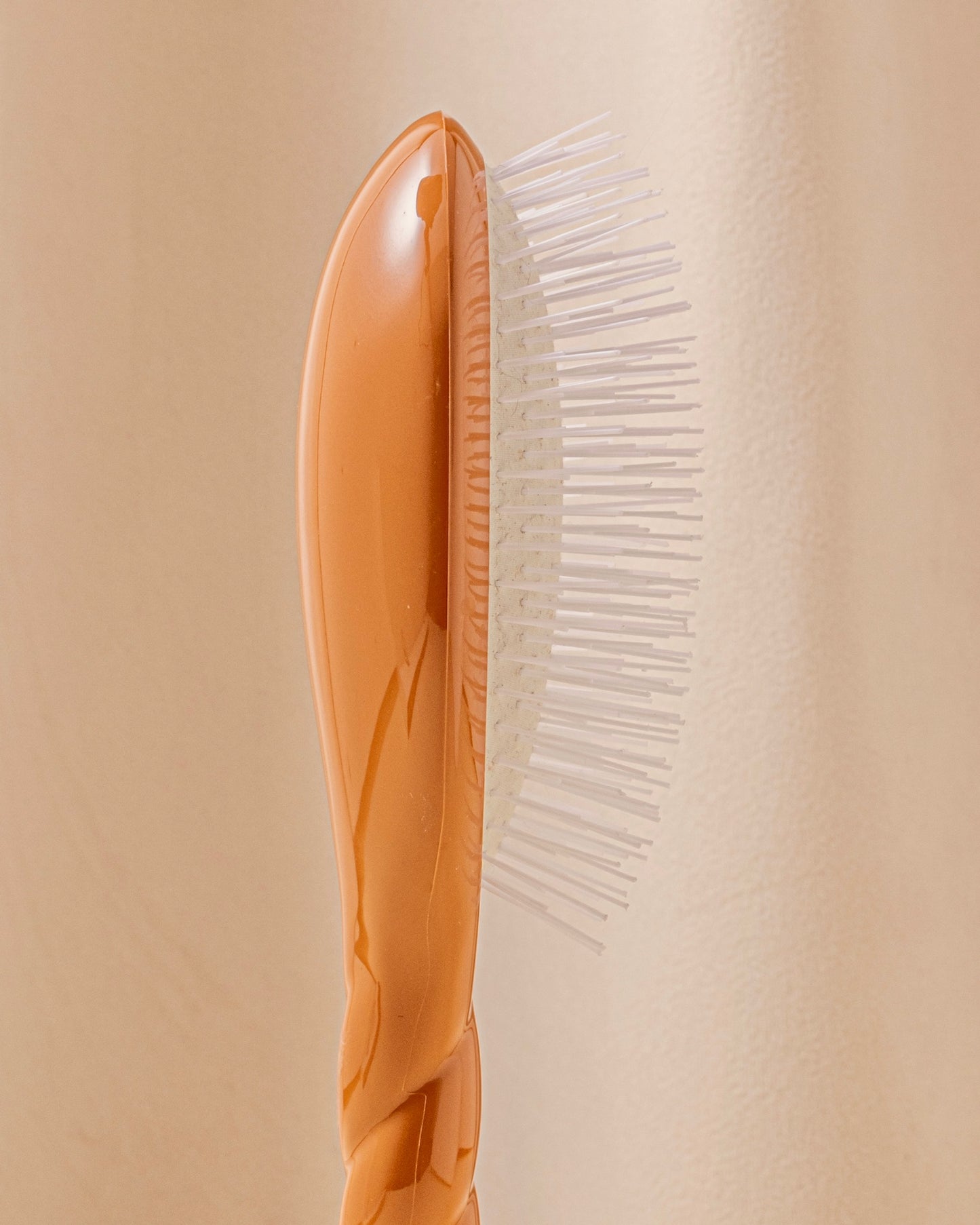 N.07 La Brosse Démêlante & Stimulante l'Intense Terracotta