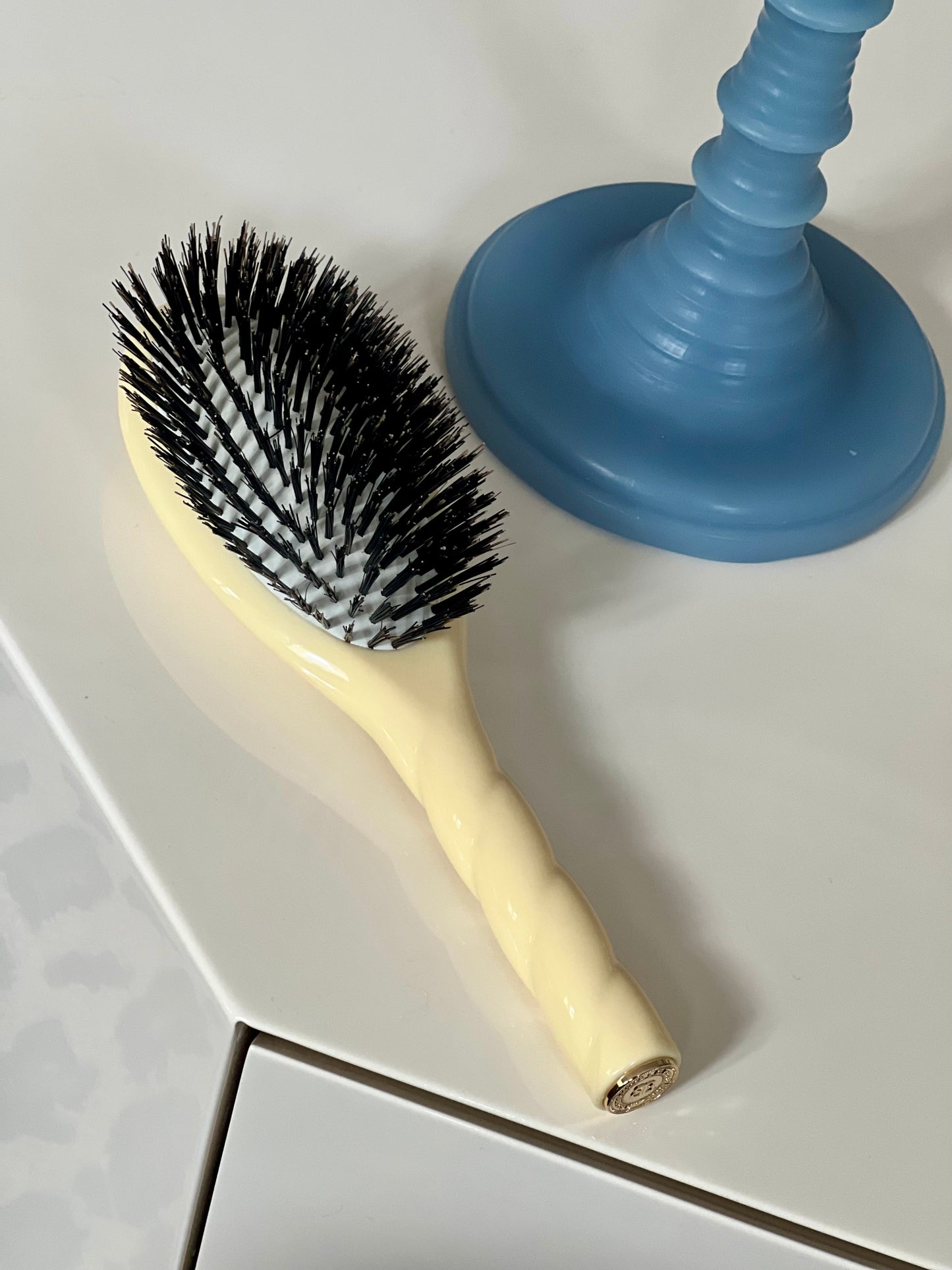 N.01 The Shine & Care Hair Brush THE UNIVERSAL Ivory Care