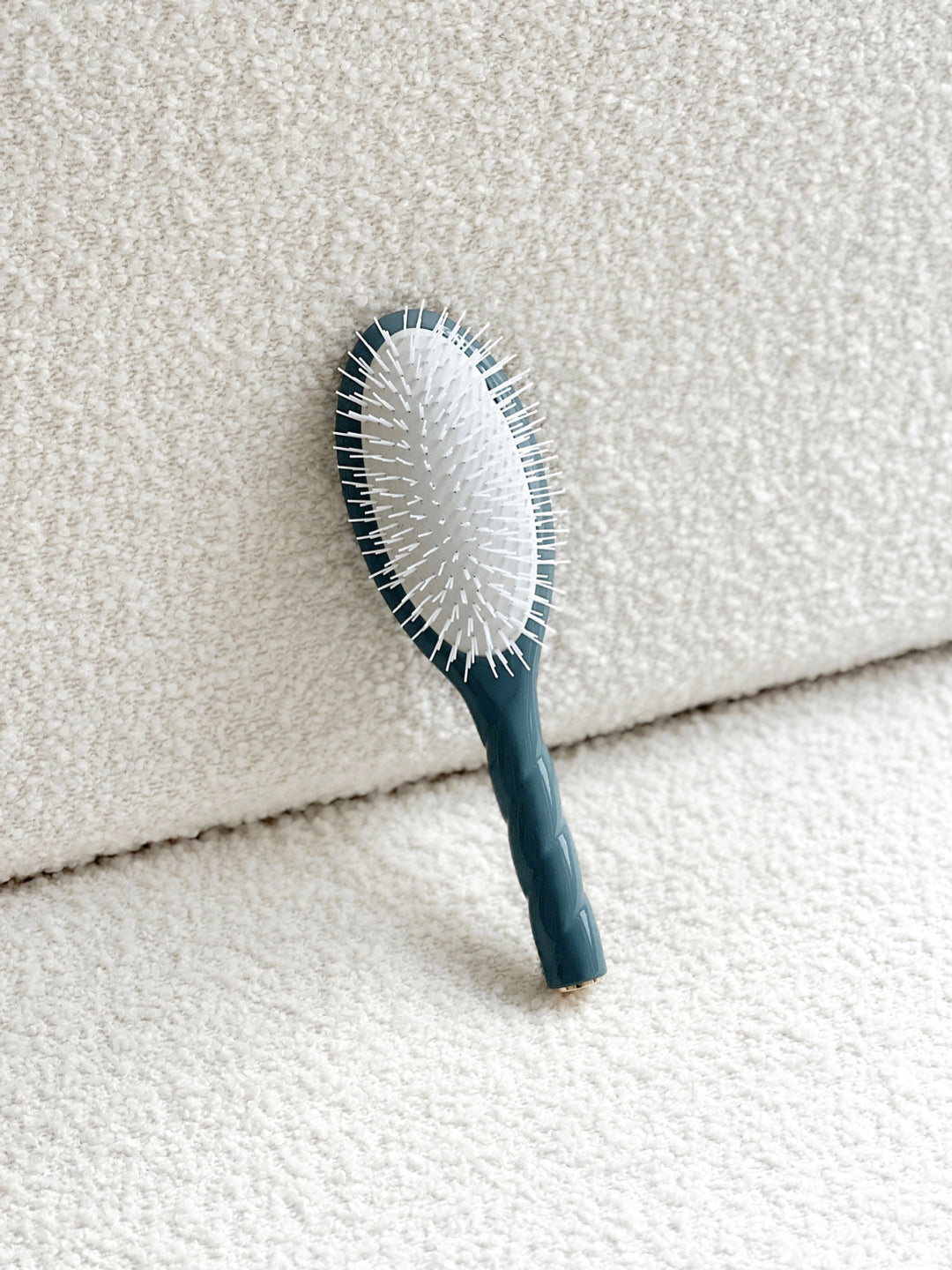 N.07 La Brosse Démêlante & Stimulante l'Intense Bleu Encre