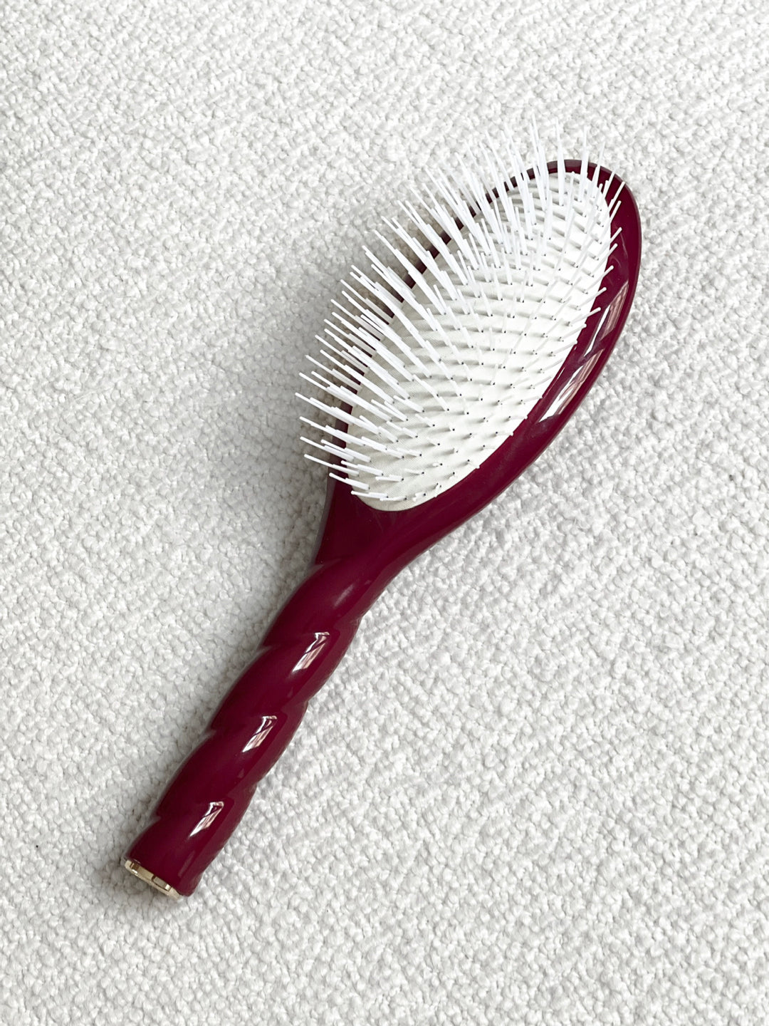 N.07 La Brosse Démêlante & Stimulante l'Intense Rouge Cerise