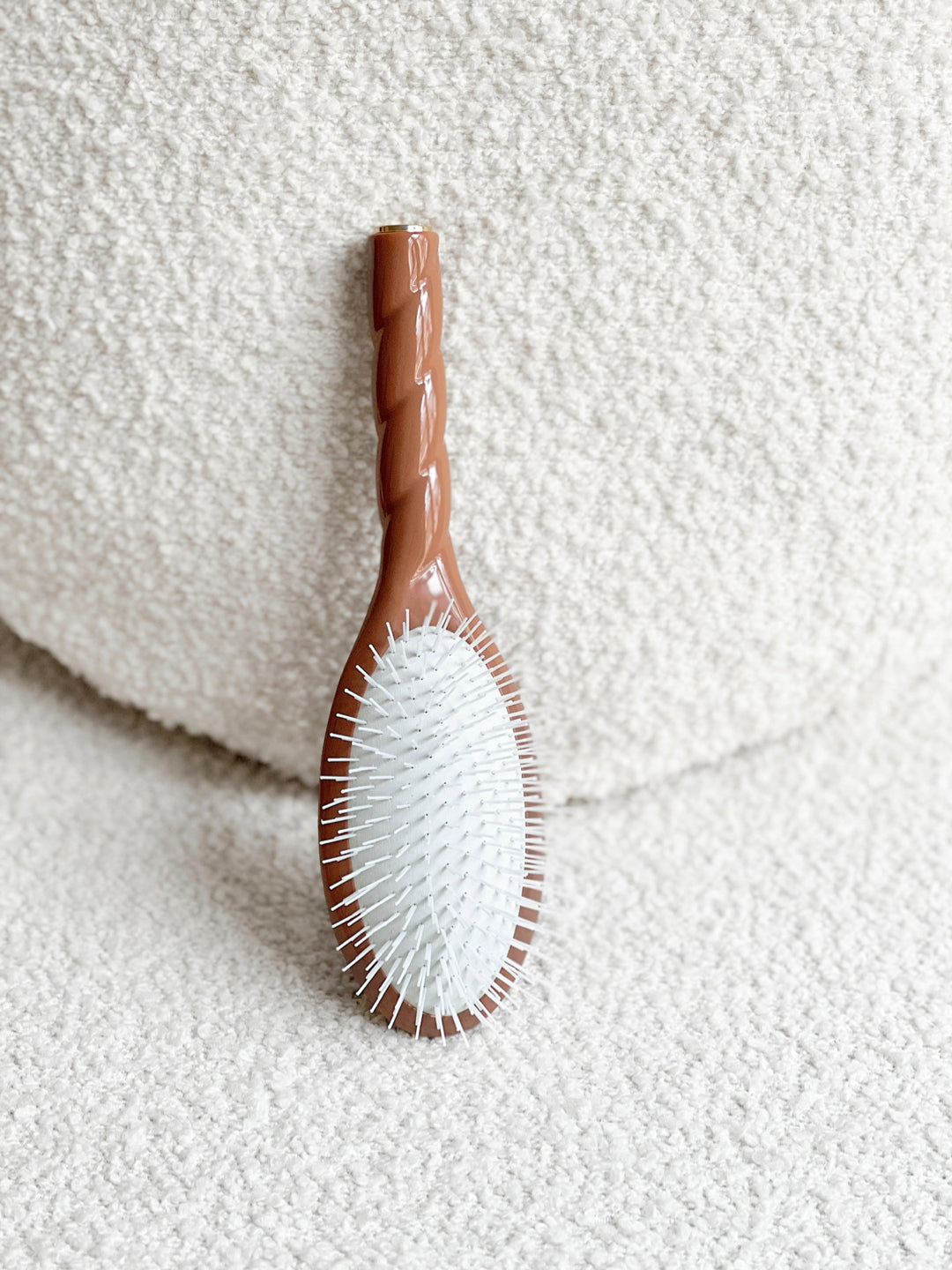 N.07 La Brosse Démêlante & Stimulante l'Intense Terracotta