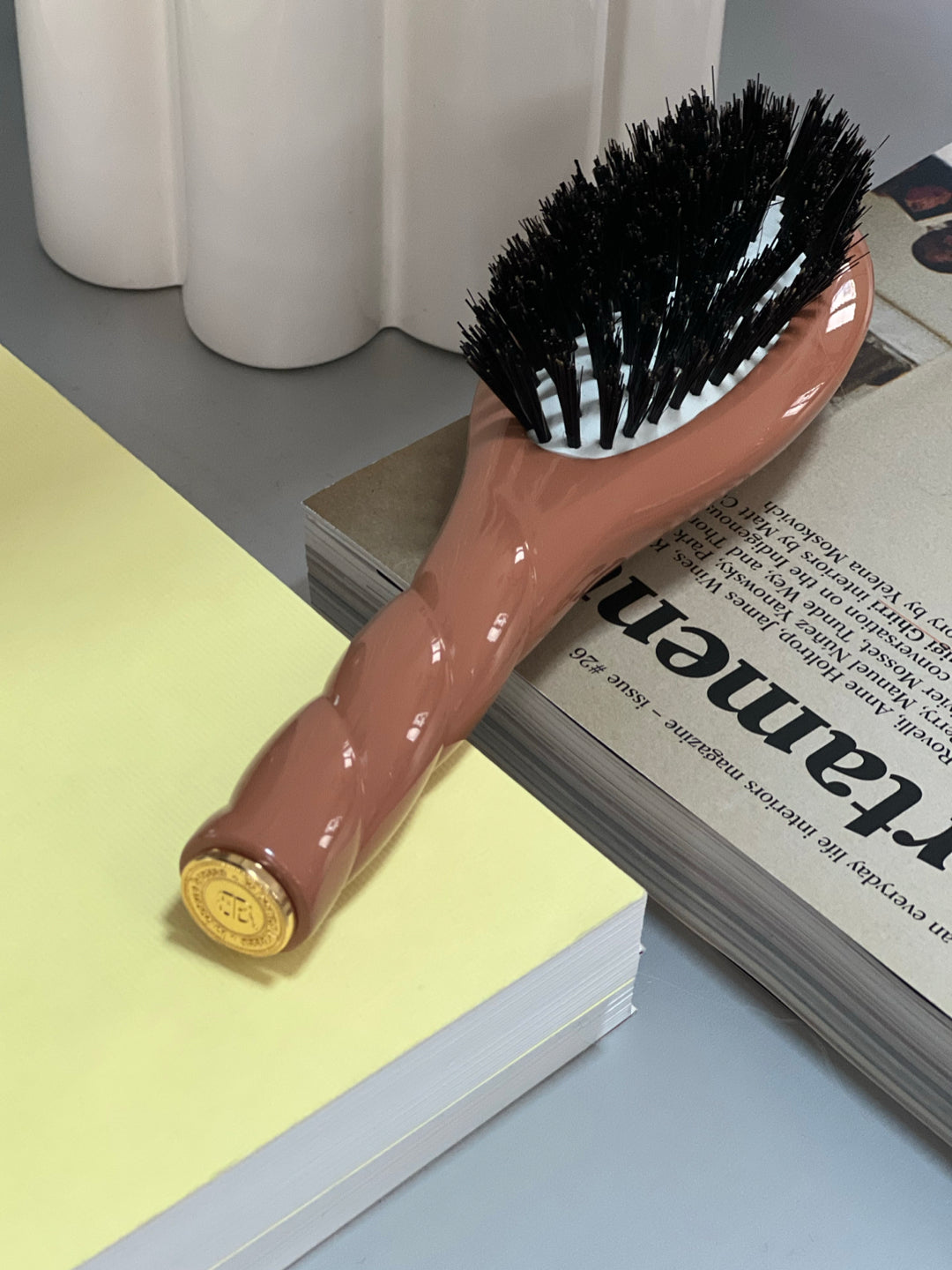 N.01 La Petite Brosse Brillance & Soin l’Universelle Terracotta