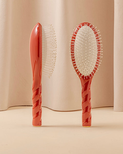 N.04 La Brosse Démêlante & Massante La Miracle Terre Battue - Image 1