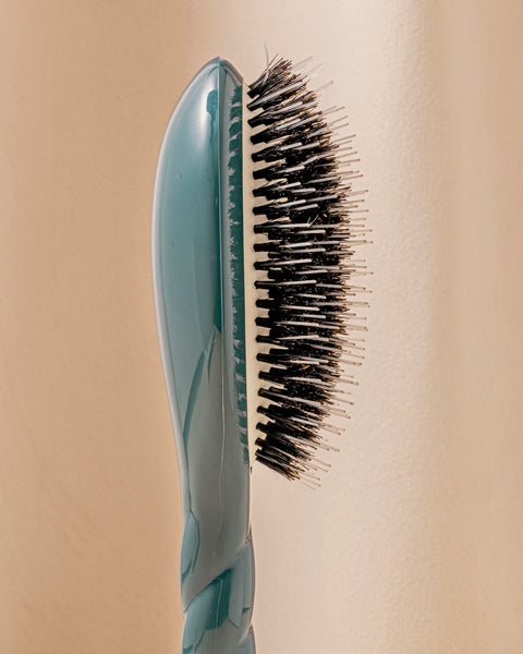 N.02 La Brosse Démêlante & Soin l'Indispensable Bleu Encre - Image 3