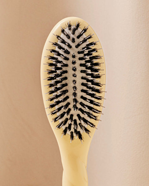 N.02 La Petite Brosse Démêlante & Soin l'Indispensable Ivoire Cair - Image 3