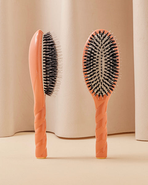 N.02 La Brosse Démêlante & Soin l'Indispensable Corail - Image 1