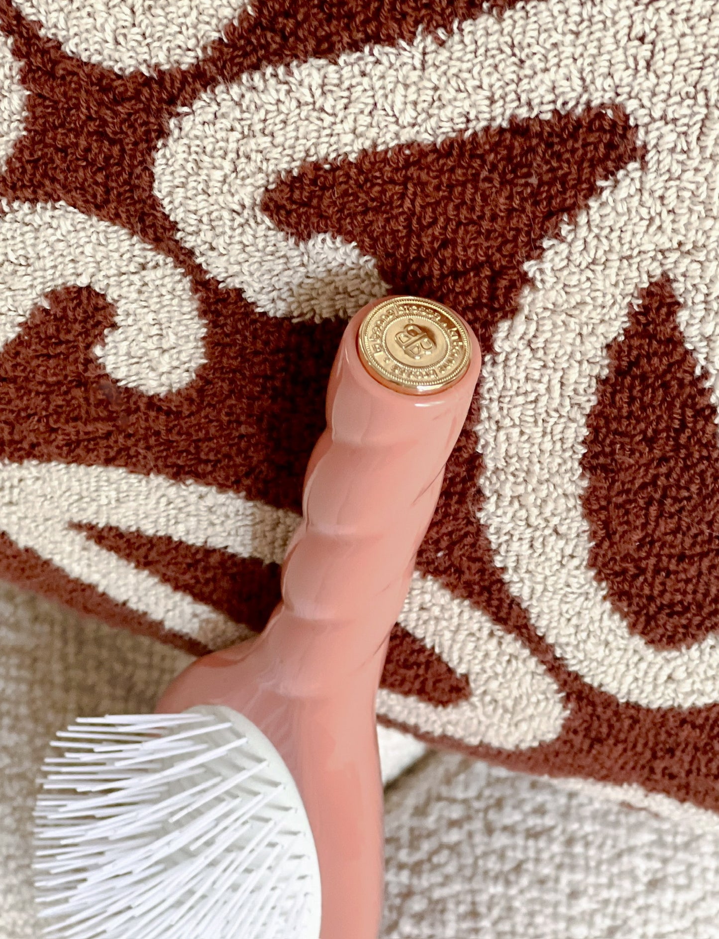 N.07 La Brosse Démêlante & Stimulante l'Intense Corail