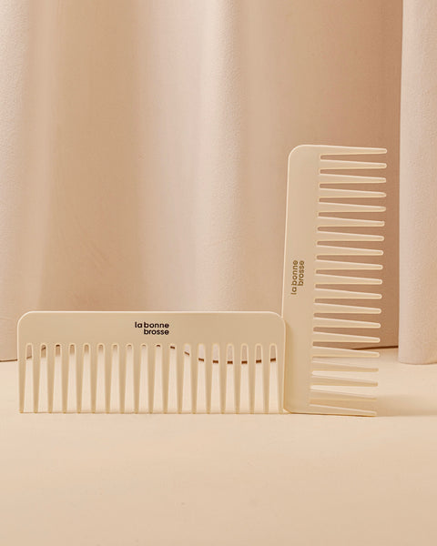 Le Peigne Large Démêlant en Acétate Blanc Crème - Image 1