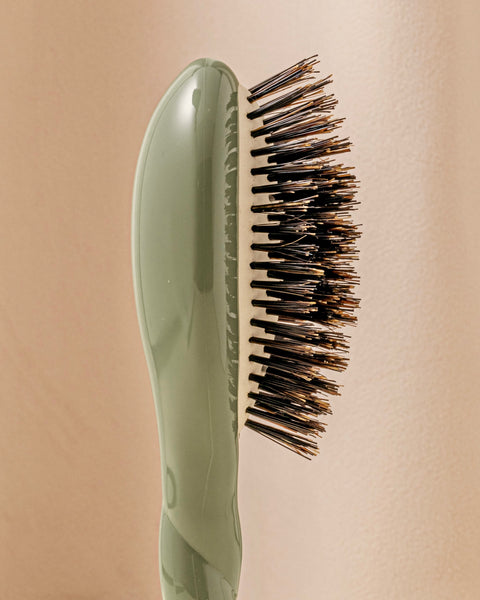 N.01 La Petite Brosse Brillance & Soin l’Universelle Vert Amande - Image 3