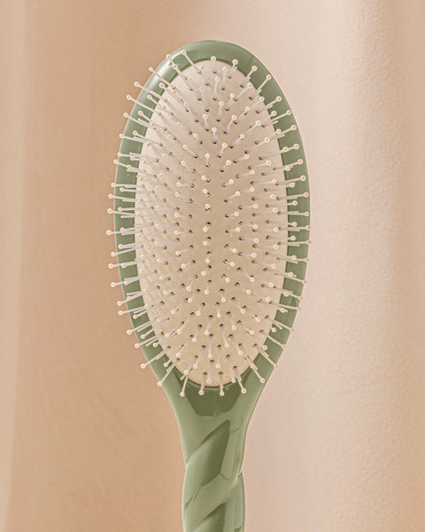 N.04 La Brosse Démêlante & Massante La Miracle Vert Amande - Image 3