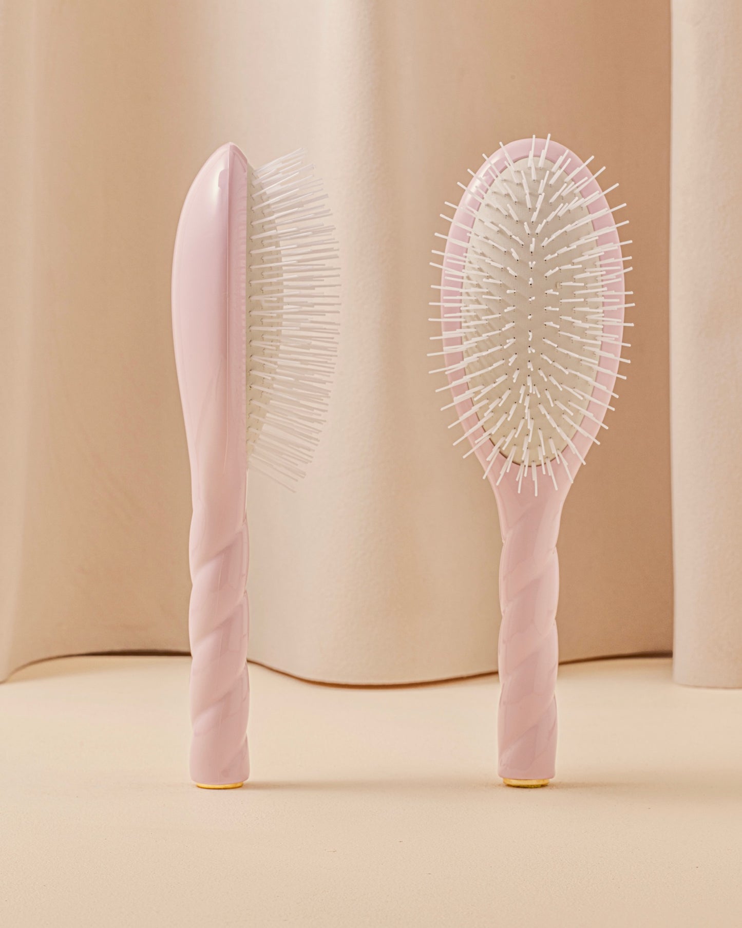 N.07 La Brosse Démêlante & Stimulante l'Intense Rose Lilas