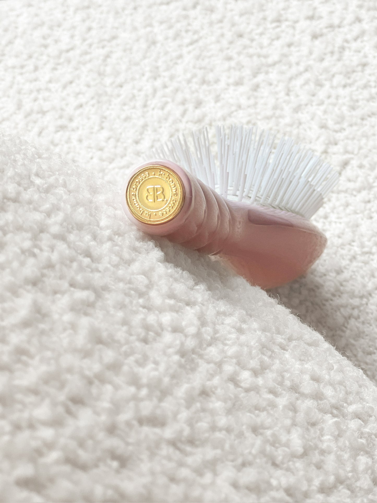 N.07 La Brosse Démêlante & Stimulante l'Intense Rose Lilas