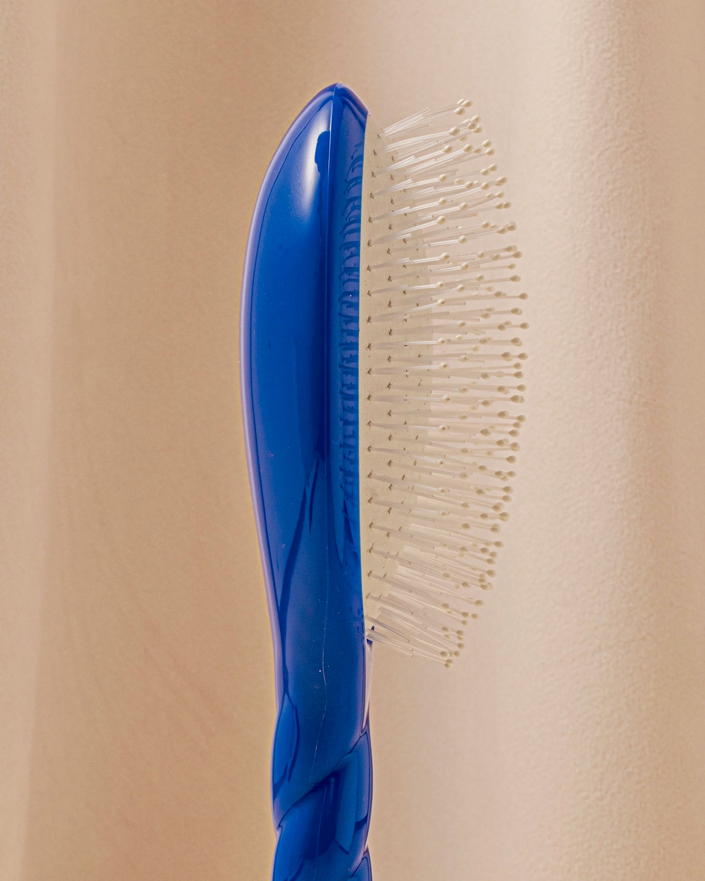 La Bonne Brosse x Augustinus Bader N.04 La Brosse Démêlante & Massante La Miracle