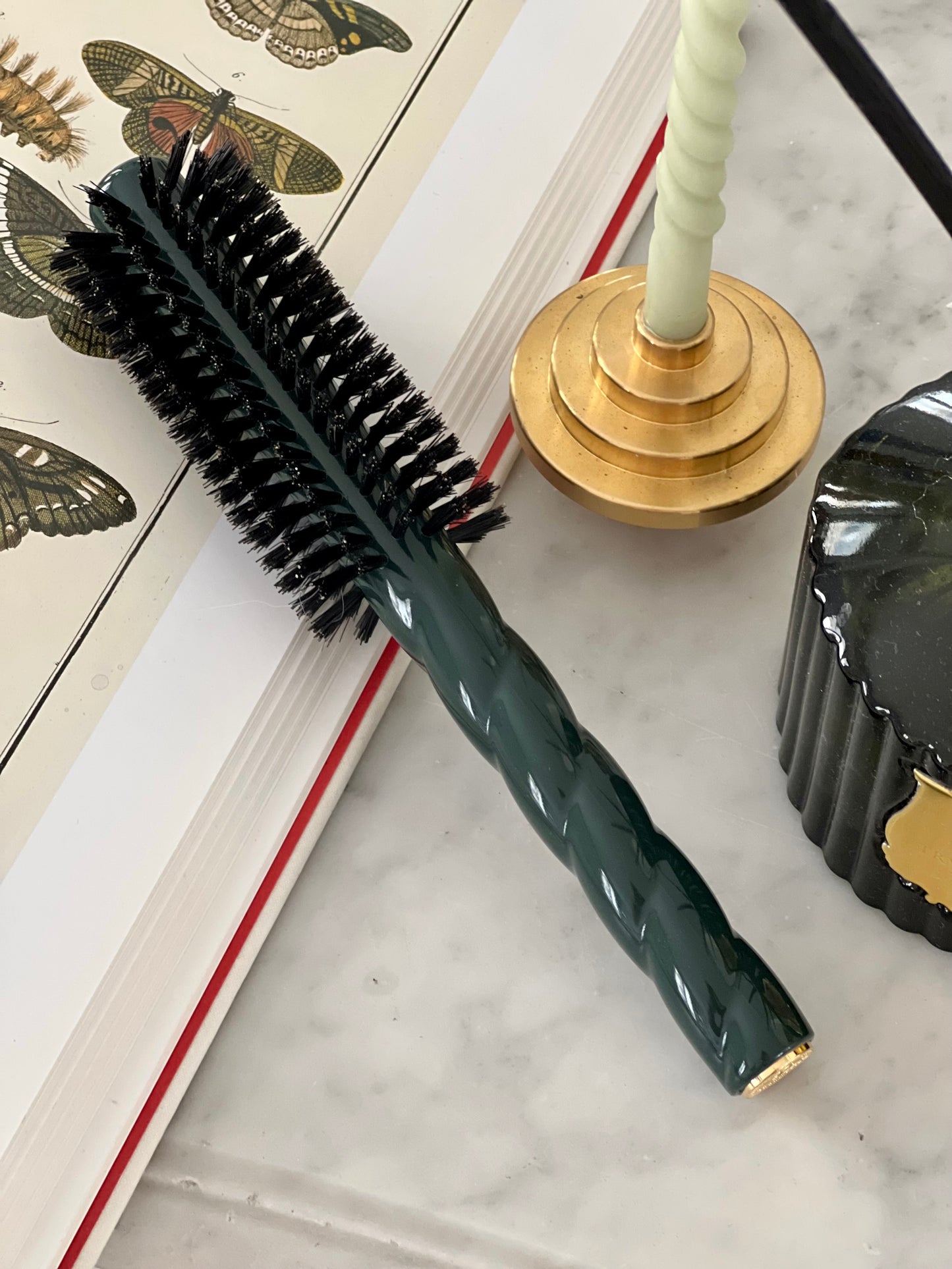 N.05 La Brosse Ronde Volume & Style Vert Émeraude