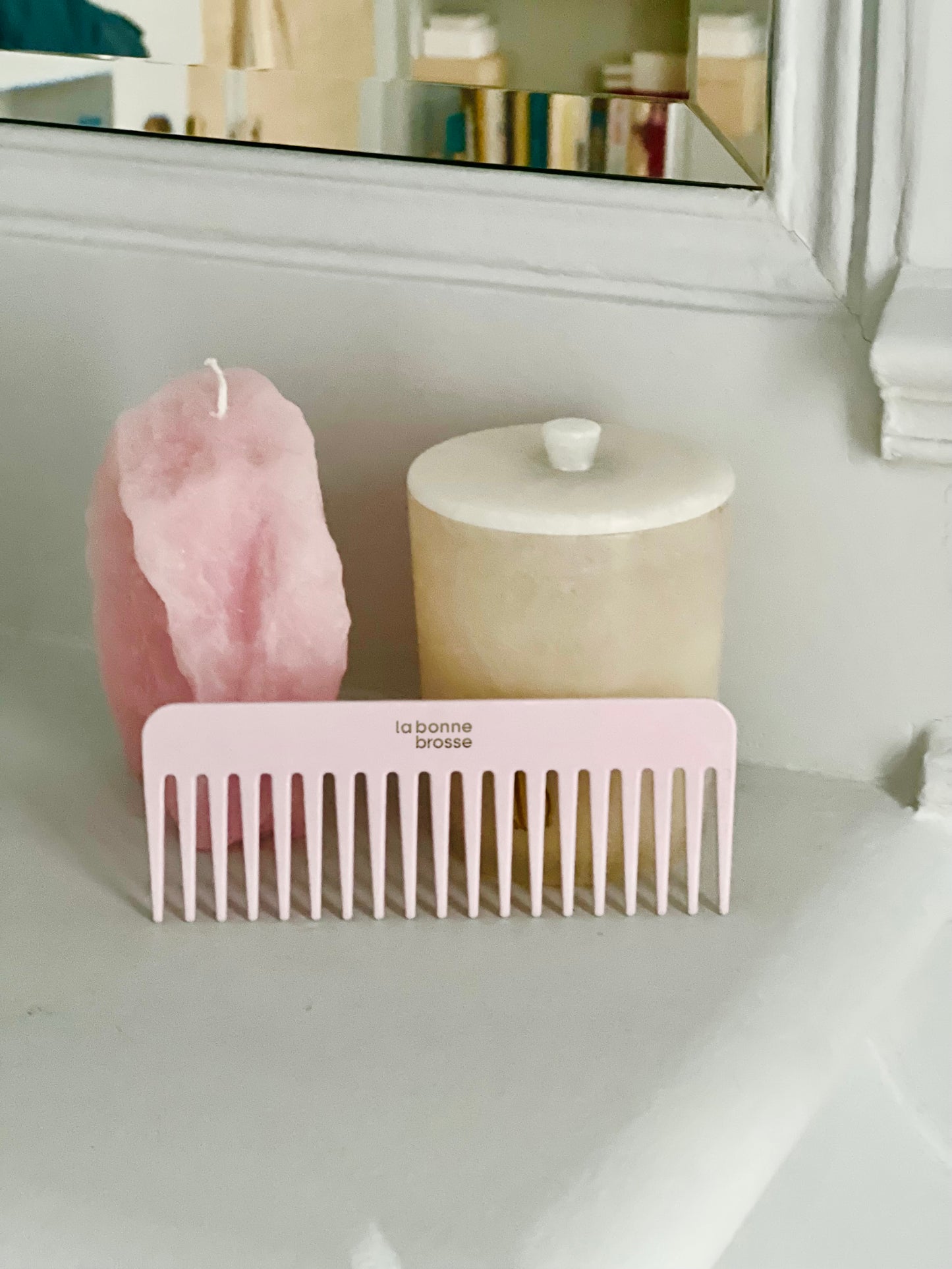 Le Peigne Large Démêlant en Acétate Rose lilas