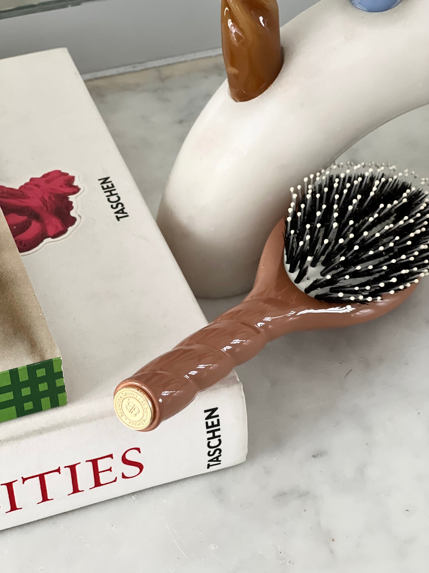 N.03 La Brosse Cuir Chevelu Sensible l'Indispensable Douceur Terracotta