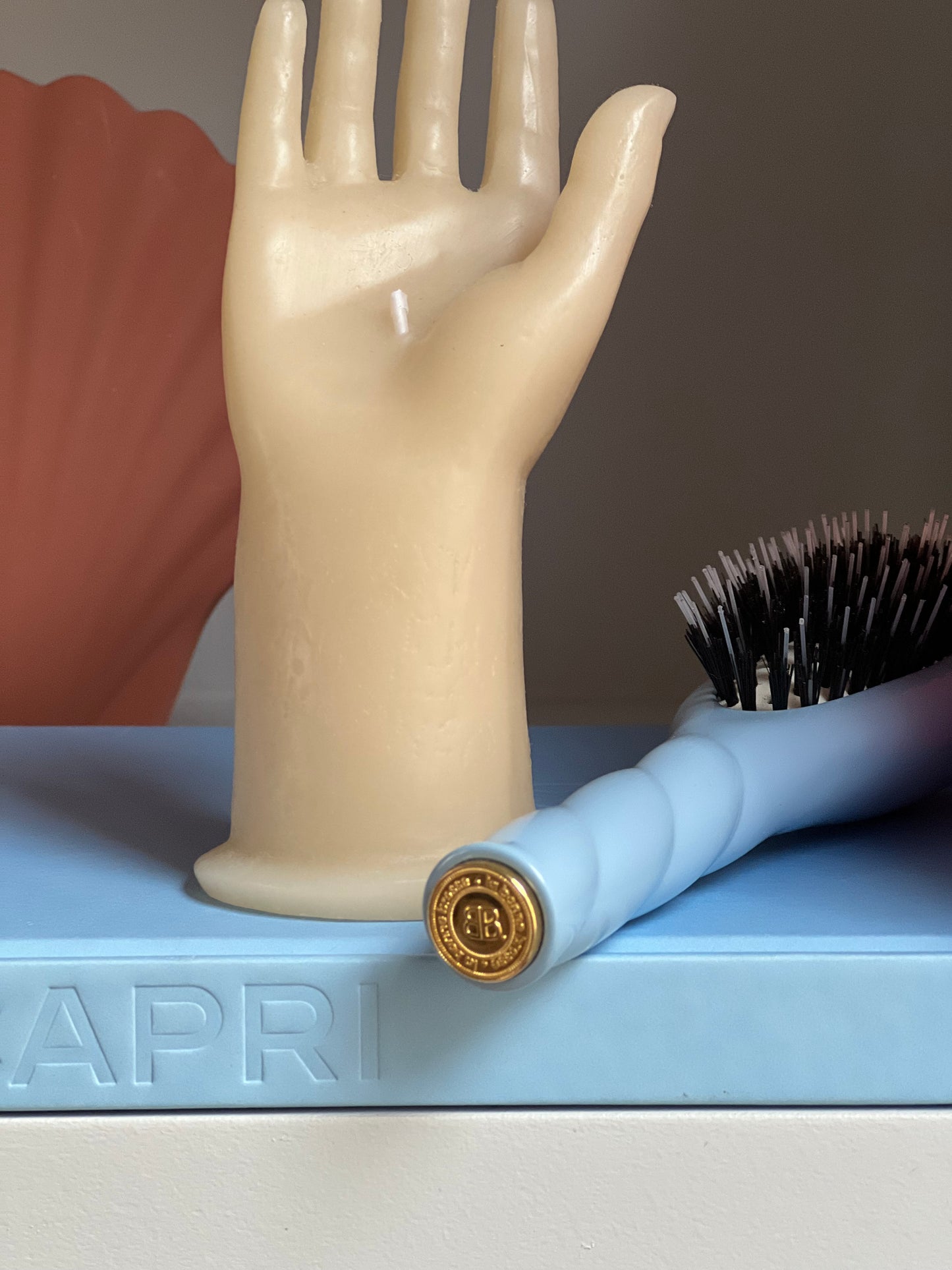 N.02 La Petite Brosse Démêlante & Soin l'Indispensable Bleu Ciel