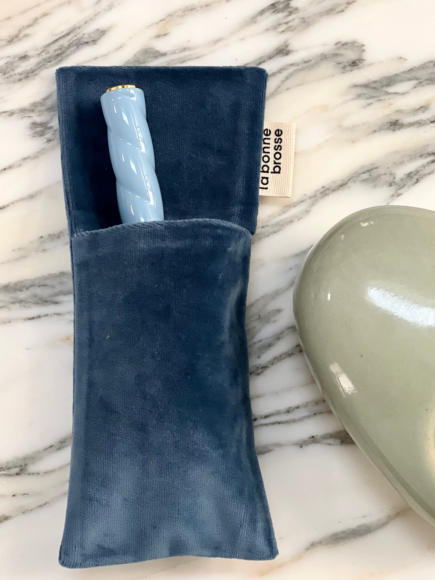 La Pochette "Petite Brosse" Bleu Jean