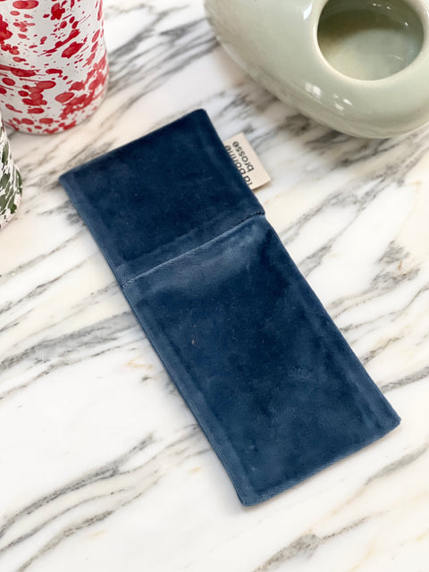 La Pochette "Petite Brosse" Bleu Jean - Image 1